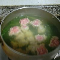 青菜肉圆子汤的做法图解3