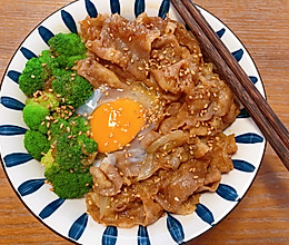 #万物皆可搭#复刻牛丼饭的做法