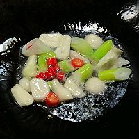 年夜菜——牛气冲天，快手黑椒牛肉粒的做法图解2