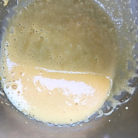 蛋黄米粉酥饼的做法图解3
