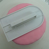 HOLLETKITY粉色双层翻糖蛋糕#九阳烘焙剧场#的做法图解26