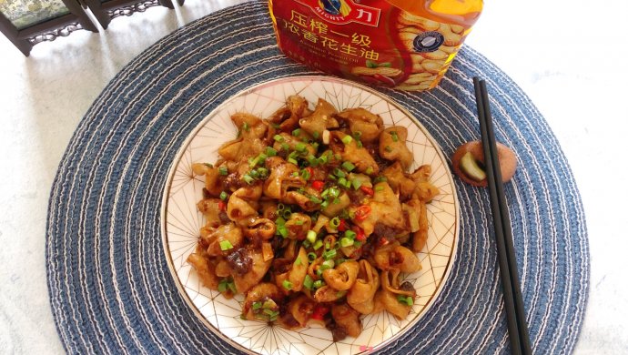 拍蒜豉香蒸大肠