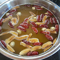 糯米南瓜红枣莲子粥的做法图解5