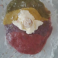 彩虹冰淇淋榛仁奶酪麻薯包（恐龙蛋）的做法图解5