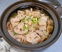 五花肉焖藕的做法
