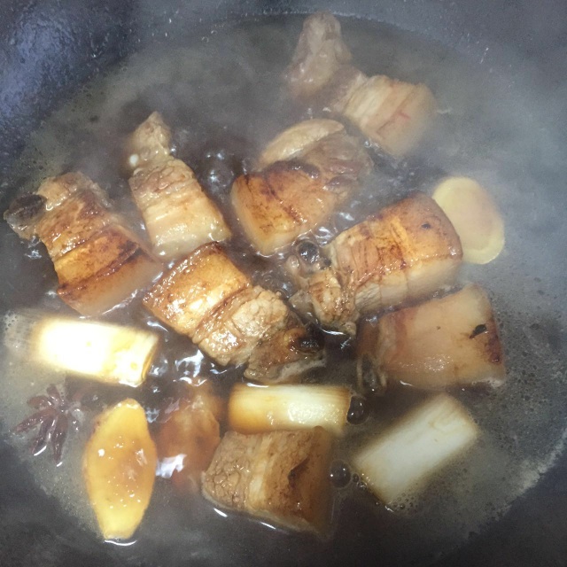 红烧肉炖粉条的做法图解5