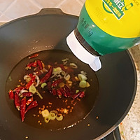 芹菜炒粉的做法图解4