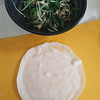 巧用饺子皮，两块钱做卷饼的做法图解10