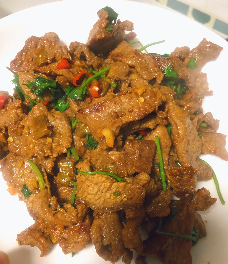 麻辣小炒牛肉的做法