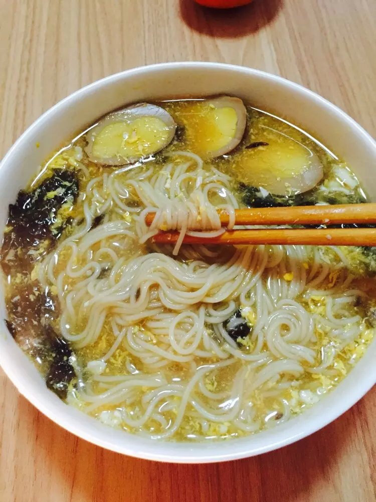 卤蛋紫菜面的做法图解2