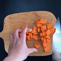 鸡肉松茸焖饭｜牛佤松茸食谱的做法图解3