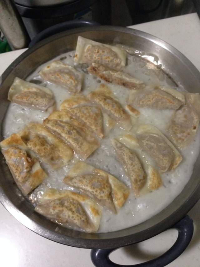 简单易学的馄饨皮雪花煎饺的做法图解8