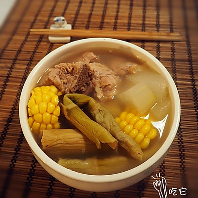 笋干排骨汤「吃它」