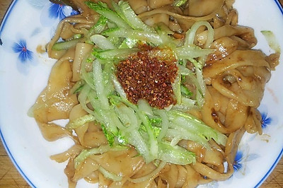 炸酱手扯面