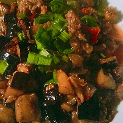 肉末炒茄丁（超级下饭菜）