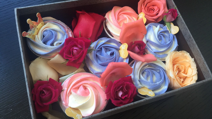 cupcake鲜花蛋糕
