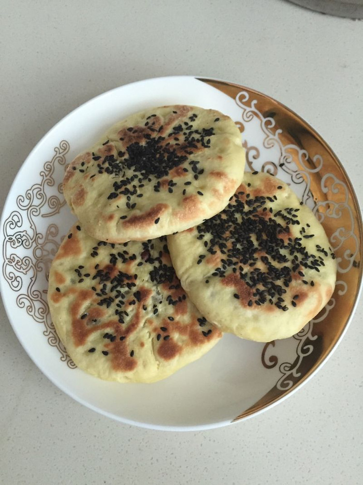 绵软发面饼的做法