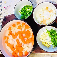 香肠焖饭，必须得有排面的做法图解3