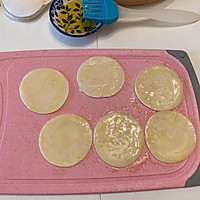 #快手又营养，我家的冬日必备菜品#饺子皮版春饼皮的做法图解2