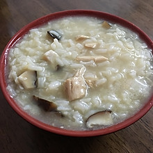 香菇鸡肉粥