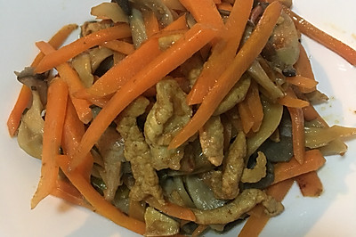 平菇炒肉 嫩滑爽口