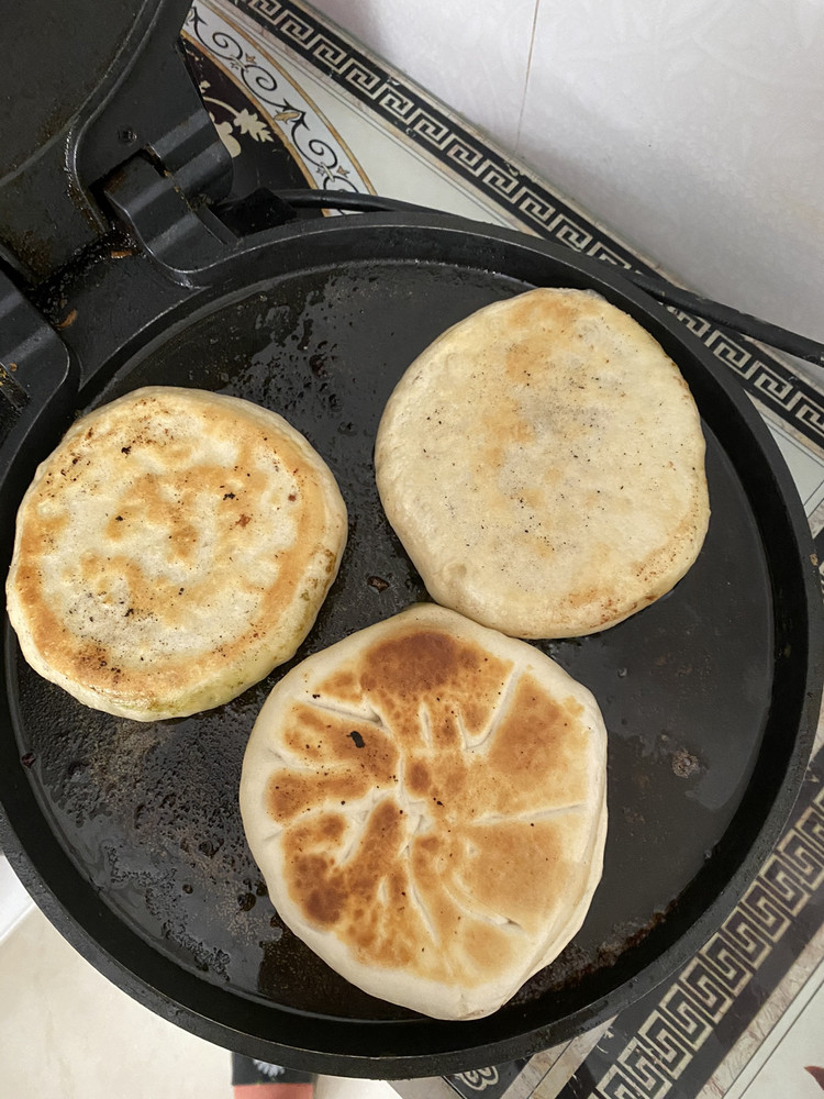 韭菜鸡蛋盒子的做法