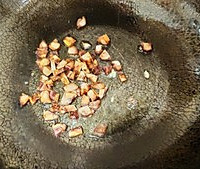老干妈腊肠炒饭的做法图解3