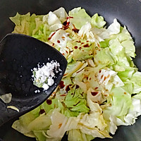 #下饭红烧菜#干锅包菜的做法图解10