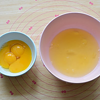 三色蒸蛋的做法图解2