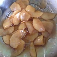 蜜汁溜苹果的做法图解7