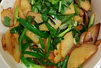 韭菜炒土豆片的做法