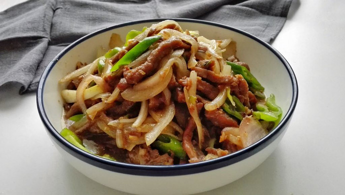 洋葱爆牛肉丝