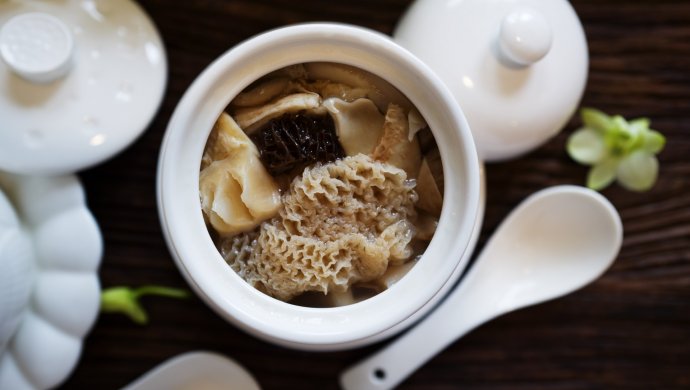 冬竹荪鸡汤