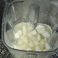 甜梨百香果汁——暖暖的果汁的做法图解6