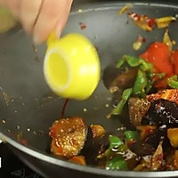 鱼香茄子丨酸甜香辣的下饭菜【微体兔菜谱】的做法图解7