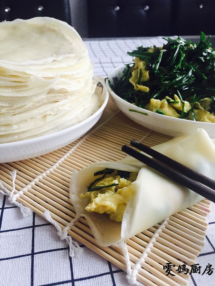 摊饼卷菜的做法
