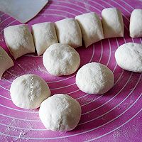 刺五加叶鸡蛋馅水煎包#晒出你的团圆大餐#的做法图解9