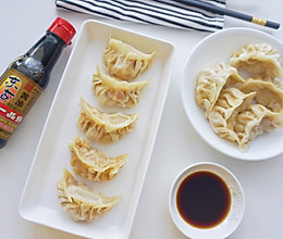 #不容错过的鲜美滋味#玉米鲜肉蒸饺的做法