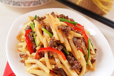 牛肉末炒凉薯丝