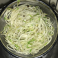 羊栖菜拌豆芽的做法图解2