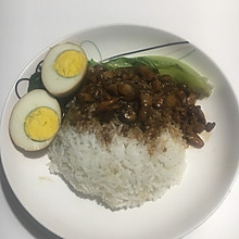 美味卤肉饭