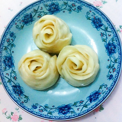 白玫瑰的秘密-酱肉花卷