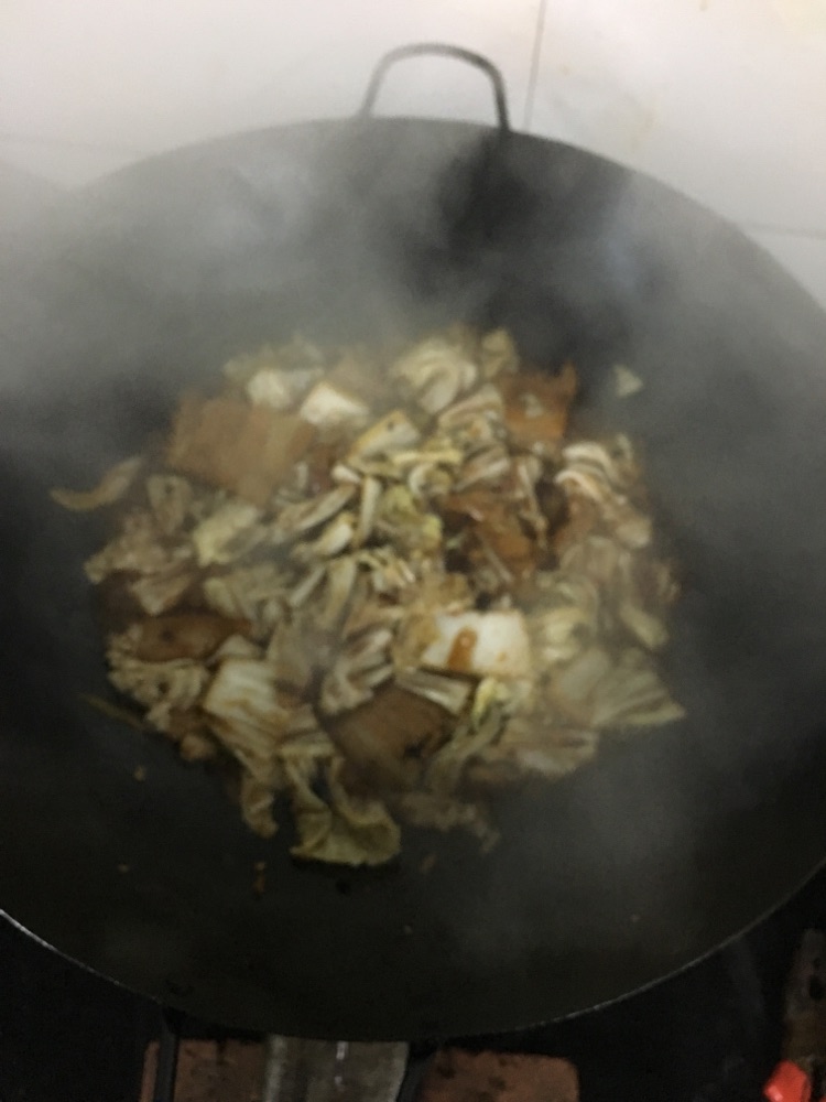 猪肉炖粉条的做法图解7
