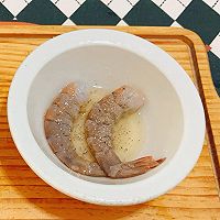 #本周热榜#鲜虾豆腐煲的做法图解3