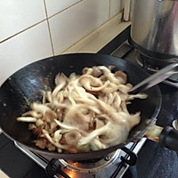 平菇小炒肉的做法图解3