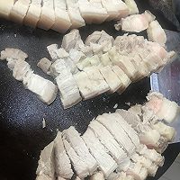 笋干闷五花肉的做法图解2