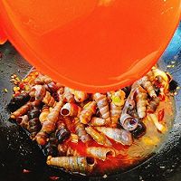 #精品菜谱挑战赛#清明的应景佐酒小菜--香辣钉螺的做法图解14