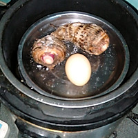 红枣薏米猪腰汤的做法图解2
