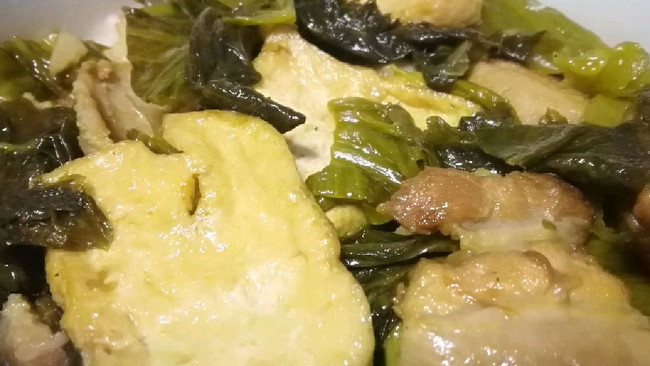 老坛酸菜炖脱脂五花肉的做法
