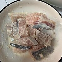 香辣巴沙鱼的做法图解1